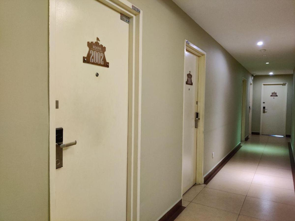 Castello Hotel Кулаи Экстерьер фото